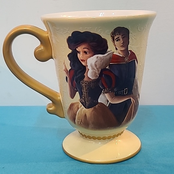 Disney Other - 2013 Snow White & Prince Charming Disney Fairytale Designer Collection M…
